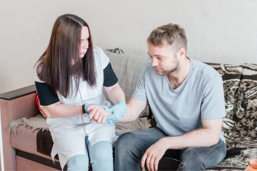 Нарколог на дом в Приморско-Ахтарске: быстро, недорого